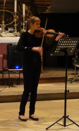 Veronika Datzmann, Violine